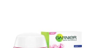 โลชั่นผิวขาว GARNIER Sakura White