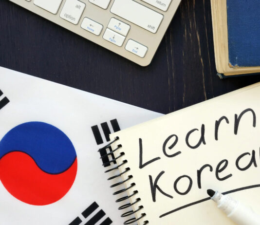 5 YouTube channels to easily practice speaking Korean by yourself