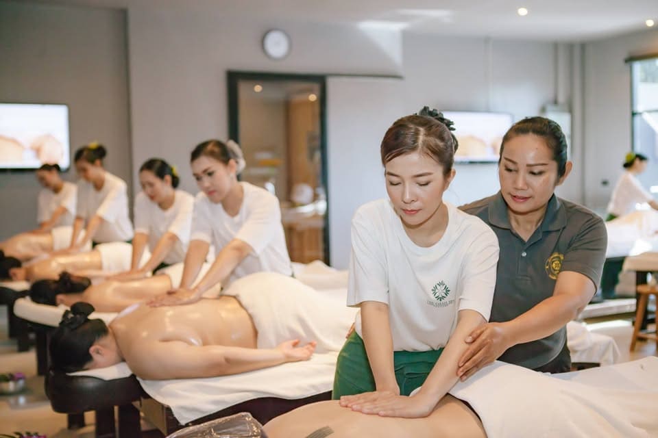 Thai Oasis Spa School โรงเรียนสอนนวดหน้า เชียงใหม่ เสริมทักษะการนวดได้เชี่ยวชาญ รับรองคอร์สสอนใน